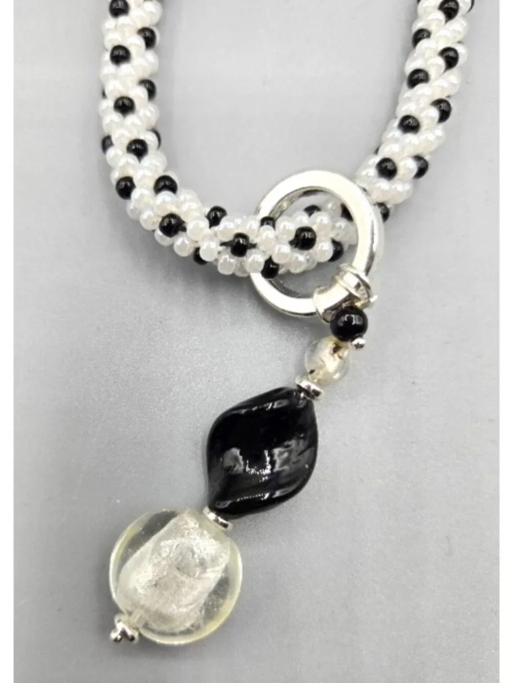 21"Black & White Necklace Medium Seed Bead Kumihimo (Japanese Brading) w/Pendant - Picture 2 of 5